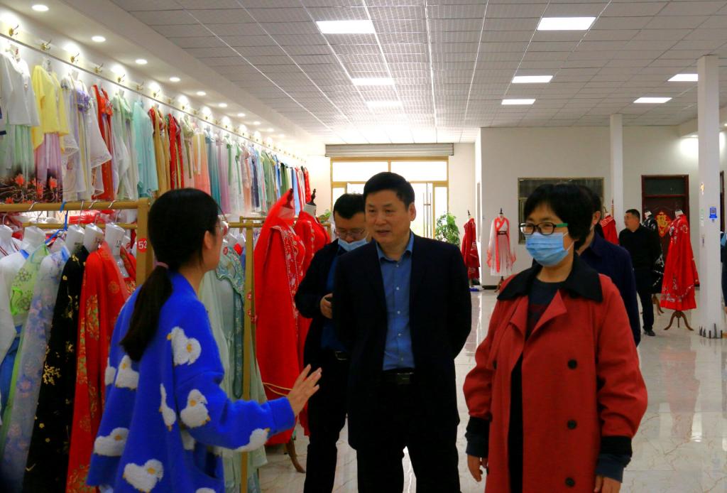 QY千亿球友会