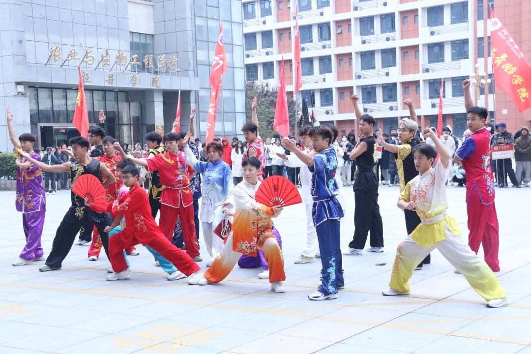 QY千亿球友会